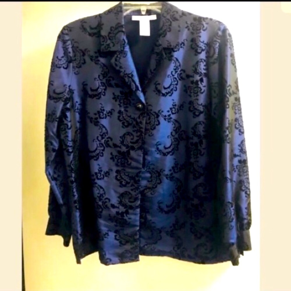 Sag Harbor Silky & Textured Blazer
